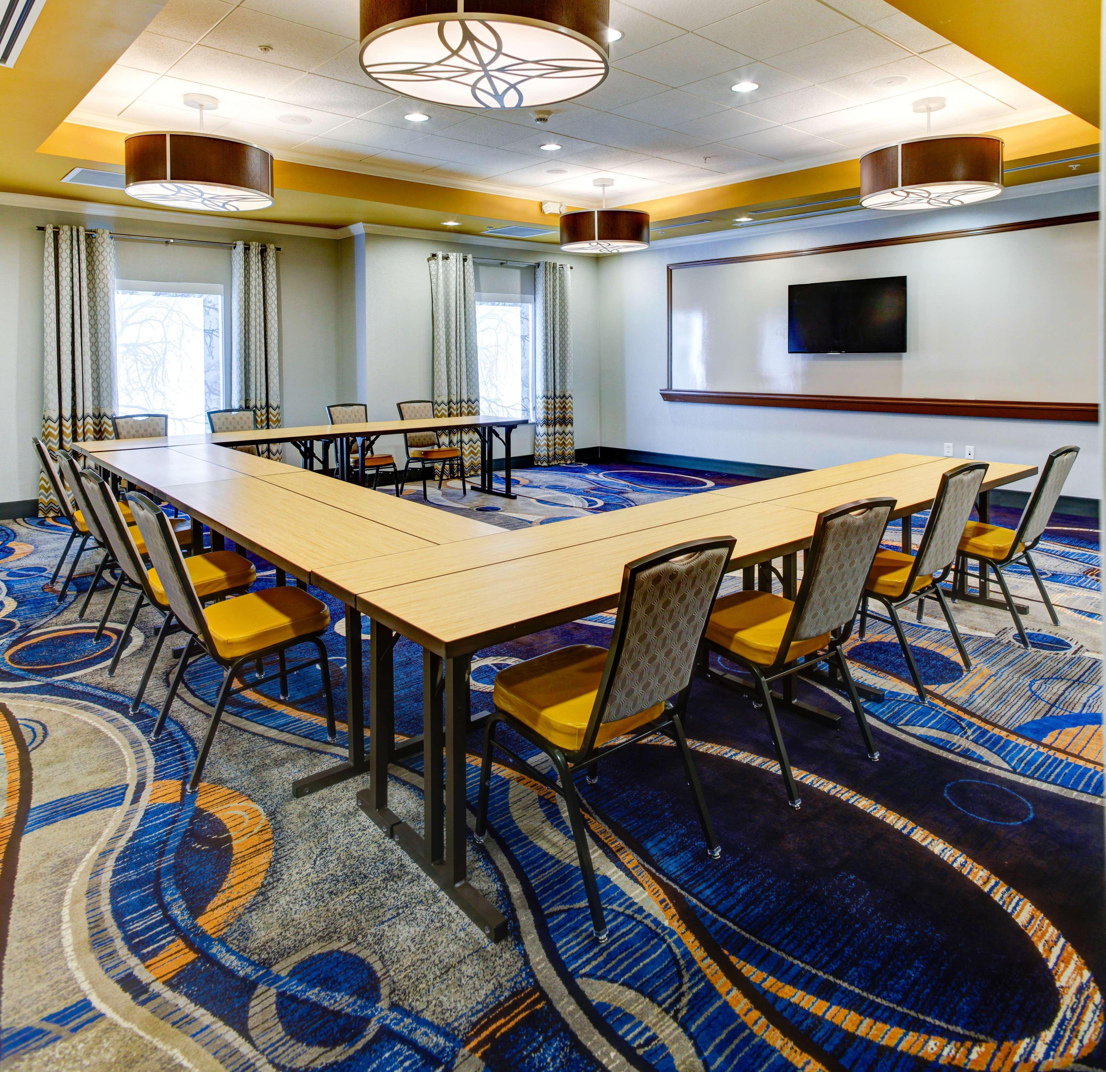 Hampton Inn And Suites Columbus, Ms Esterno foto
