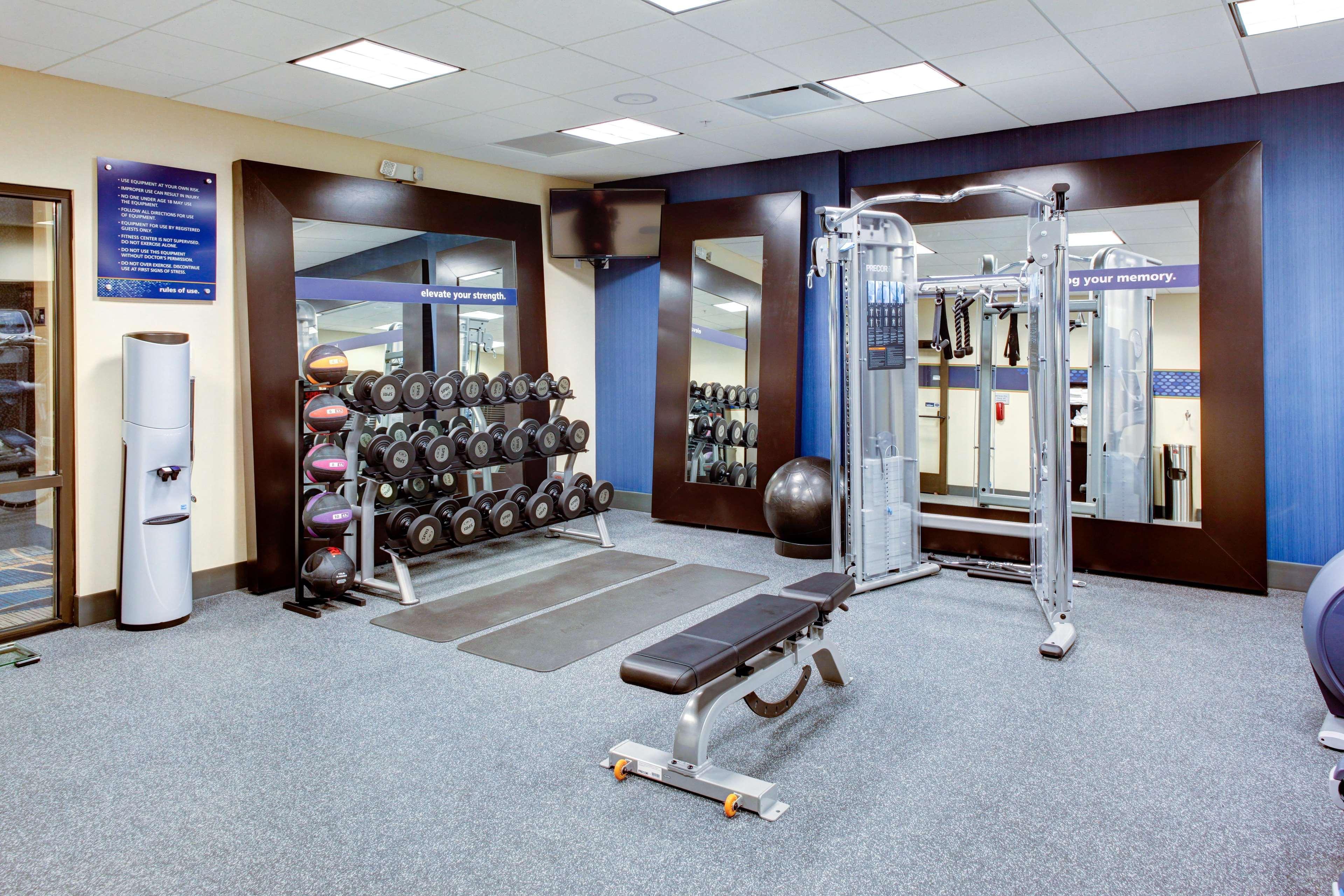 Hampton Inn And Suites Columbus, Ms Esterno foto