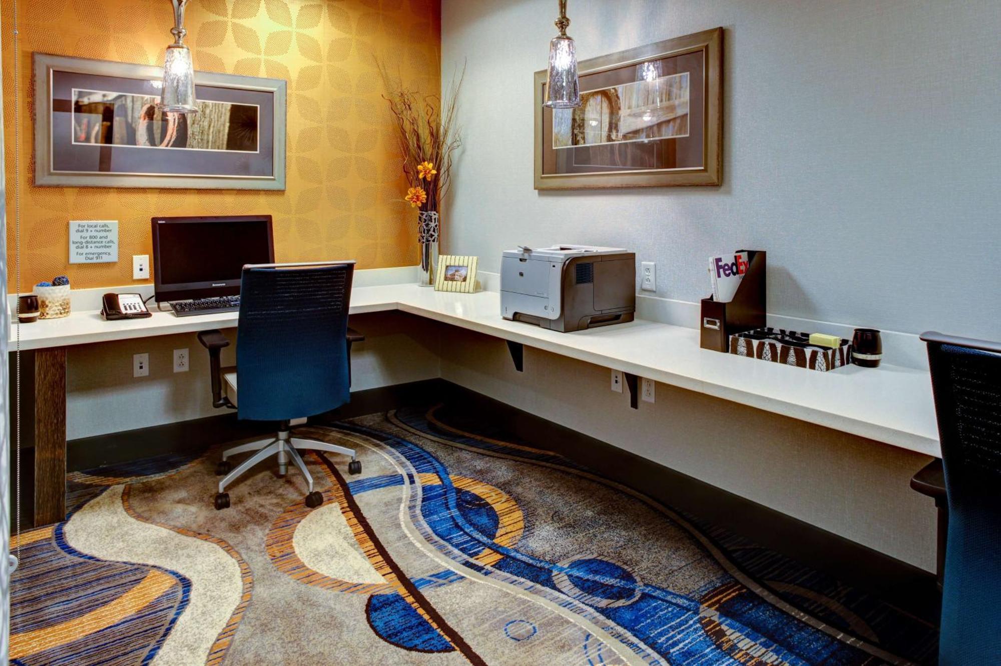Hampton Inn And Suites Columbus, Ms Esterno foto